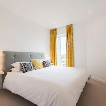 41 Tre Lowen In Fistral, Newquay * Newquay (Cornwall)